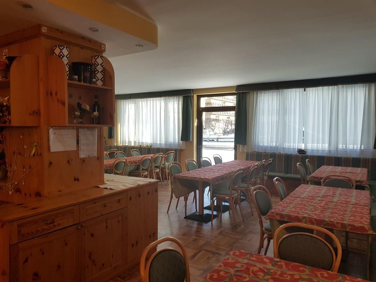 Hotel Posta Априка Экстерьер фото